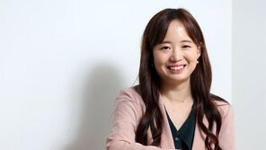 최은영 작가 “왜 여성 얘기만 쓰냐고요? 아직 할말이 너무 많은데요”