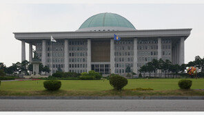 국회의 ‘숨은 권력’ 입법고시 출신의 명암