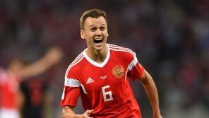 [월드컵] 러시아 vs 크로아티아… ‘전반 1-1’ 치열한 접전