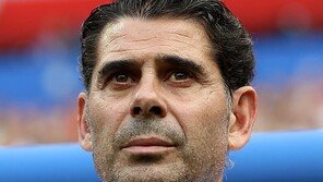 [오피셜] 스페인 축구협회, 이에로 감독 사임 발표