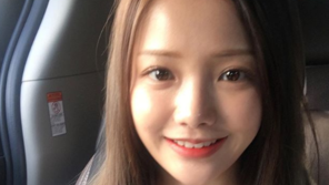 하연수, SNS에 열애 티 ‘팍팍’…연상 사업가 남친 매장서 인증샷