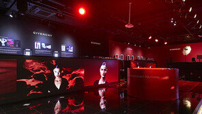 [단신]지방시뷰티, 31일 현대百 압구정점에 1호점 外