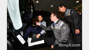 백운규 산업부 장관, 르노삼성 부산공장 방문… “신차 개발·수출 피해 지원”