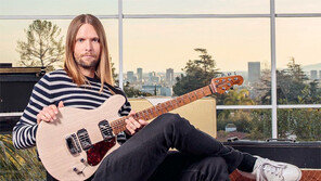 “월드컵 광고서 밥 말리 노래 리메이크… 지구촌에 주는 ‘다 잘 될거야’ 메시지”