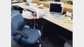 출·퇴근 도장만 찍고 연봉 6500만원 꿀꺽, ‘무노동 유임금’ 공무원 결국…