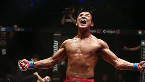 ‘제압해 봐’ 최영, ROAD FC 미들급 챔피언으로 승격, 28일 1차 방어 나선다