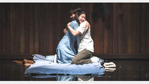 비오면 코끝 찡… 아련한 첫사랑의 귀환