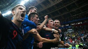 사상 최초로 세 경기 연속 연장 후 결승 오른 크로아티아, 프랑스 꺾을까?