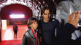 크로아티아 모드리치 ‘빤스런’ 재조명…프랑스 음바페와 비교되는 인성