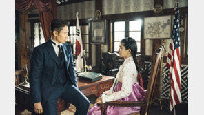 [‘미션’ 돌풍③] 제작비 430억원, 어떻게 회수하나?