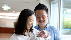 ‘1%의 기적’ 이룬 302g 초미숙아 사랑이