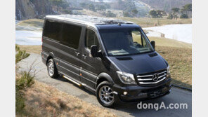 여름 휴가철 대세는 고급 미니밴… 틈새시장 노리는 ‘벤츠 스프린터’