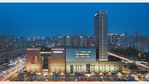 면세점 영토 넓히고 화장품 시장 뚫고… ‘유통 신세계’ 여는 정유경의 도전