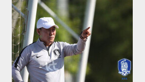 김학범, 석현준 아닌 황의조 발탁…“학연·지연·의리 아니다”