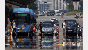 반기성 예보센터장 “가마솥 더위, 8월 중순까지…7월말 태풍 가능성”