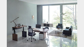 퍼시스, 사이드 모션데스크 출시