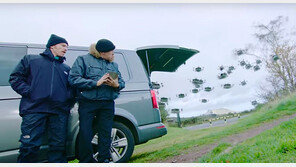 “AI 킬러 로봇 안 만들겠다” 알파고 아버지-머스크 등 2400명 서명