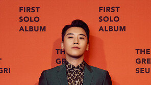 승리 ‘솔로 시대’