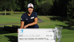 유망주 성은정, LPGA 2부 투어 첫 우승