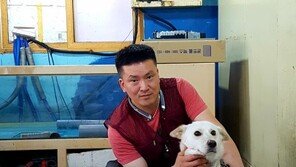 “한밤중 치솟는 불길 보고 컹컹 짖어”…일곱 식구 생명 구한 백구