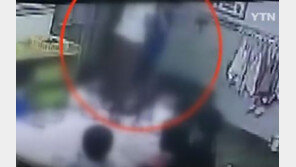 6세 남아 귀 잡고 번쩍, 아이 발버둥…어린이집 교사 “심한 건줄 몰랐다”