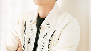 [인터뷰] 강동원 “내가 공공재라고? 그래서 여친 있어도 없고 없어도 없죠”