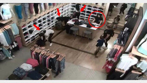 [영상]직원·손님 보는데서 가게 물건 쓸어담기…美 황당 절도행각 극성