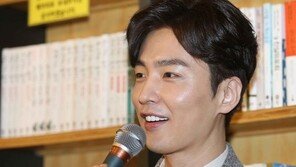 [연예 뉴스 스테이션] 신동욱, 9세 연하 한의사와 열애