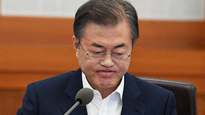 文대통령 “박정기 아버님, 지금쯤 아들 얼굴 쓰다듬고 계실 것”