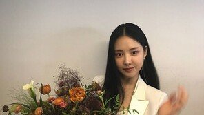 ‘라디오스타’ 손나은, ‘자연미인’ 질문에 당황 “조금씩…”