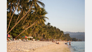 폐쇄됐던 필리핀 보라카이, 10월26일 재개장한다