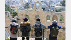 [안방극장 여행예능 극과극④] ‘꽃할배’ 출연자 희망 1순위…‘거기가 어딘데??’ 안전 최우선