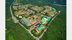 [청계천 옆 사진관]폭염 속 텐트촌…강원도 고성군 잼버리대회장