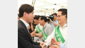 하태경 “朴, ‘김경수 거짓말 안해’ 거짓말” vs 박지원 “河에 답할 군번 아냐”