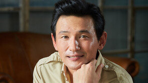 [인터뷰] 황정민 “내 바닥 드러낸 ‘흑금성’…촬영장에서 도망치고 싶었죠”