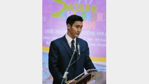 [연예뉴스 HOT5] 최시원, 태국 등서 유니세프 활동