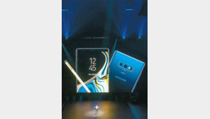 팔 쭉 뻗어 셀카? S펜 버튼 누르면 10m 거리서도 ‘찰칵’