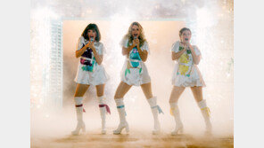 [눈과 귀가 즐거운 주말]영화 ‘맘마미아!2’ 外