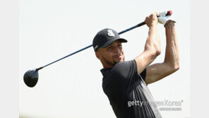 NBA스타 스테판 커리, PGA 챔피언십 1라운드 105위