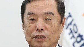 김병준 “국민연금 보험료 인상 혼란 계속…정부, 국민 불안하게 해”