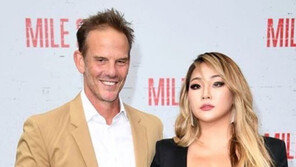 [연예뉴스 HOT5] ‘마일 22’ 출연 씨엘, 美 시사회 참석