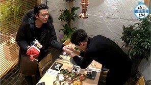 김태희, 1인 기획사→비에스컴퍼니…남편 비 절친 이시언 소속