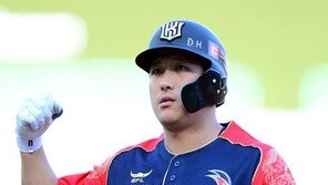 ‘AG 2연속 출전’ 황재균 “기대 안 했는데…무조건 금메달 따야”