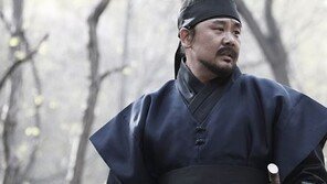 김인권, ‘물괴’ 무사 역할 위해 13kg 증량…‘광해’때와 비교해보니