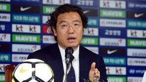 김판곤 위원장이 말한 ‘해외명장 모시기’의 이상과 현실