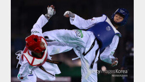 [아시안게임] 김태훈, 남자 태권도 -58kg급 결승 ‘한국 3종목 결승 행’