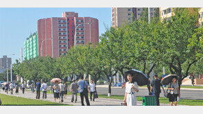 “호텔엔 외국 관광객 북적… 평양은 개혁-개방 시작됐다”