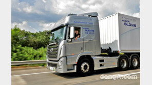 현대차, 대형 트레일러 도속도로 자율주행 시연 성공