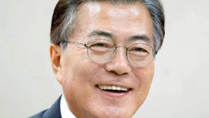 문 대통령, 이해찬에 축하 전화 “당청, 궁합 잘 맞을 듯”