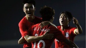 [한국 우즈벡] 안정환, 황의조 멀티골에 “벤투 감독, 굉장히 좋아할 것”